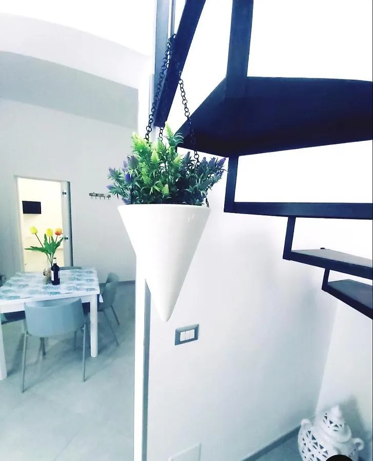 Dimora Asmara 11 15 Apartment Brindisi Italy